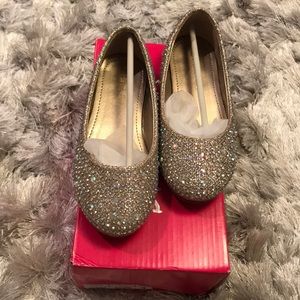 Gold glitter toddler flats